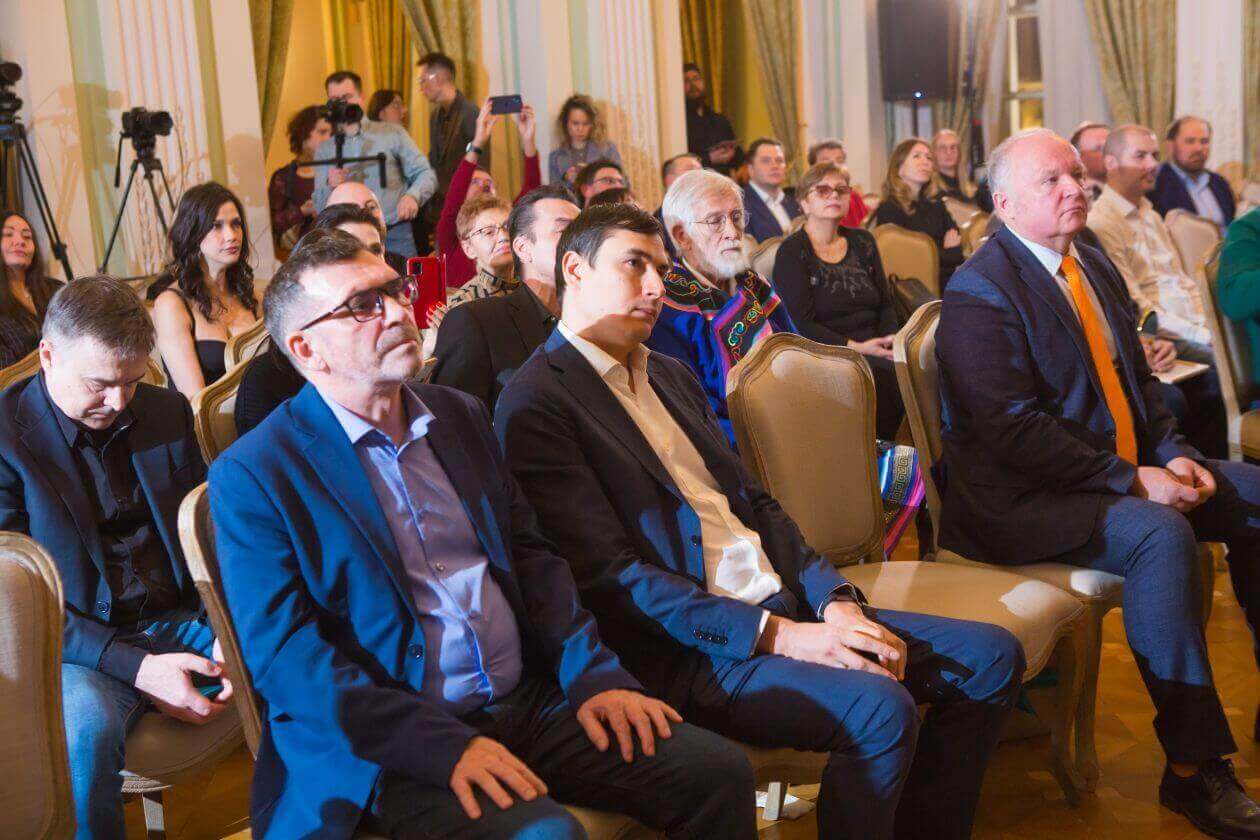 На церемонии вручения Премии имени Арсеньева. Фото: ИА PrimaMedia